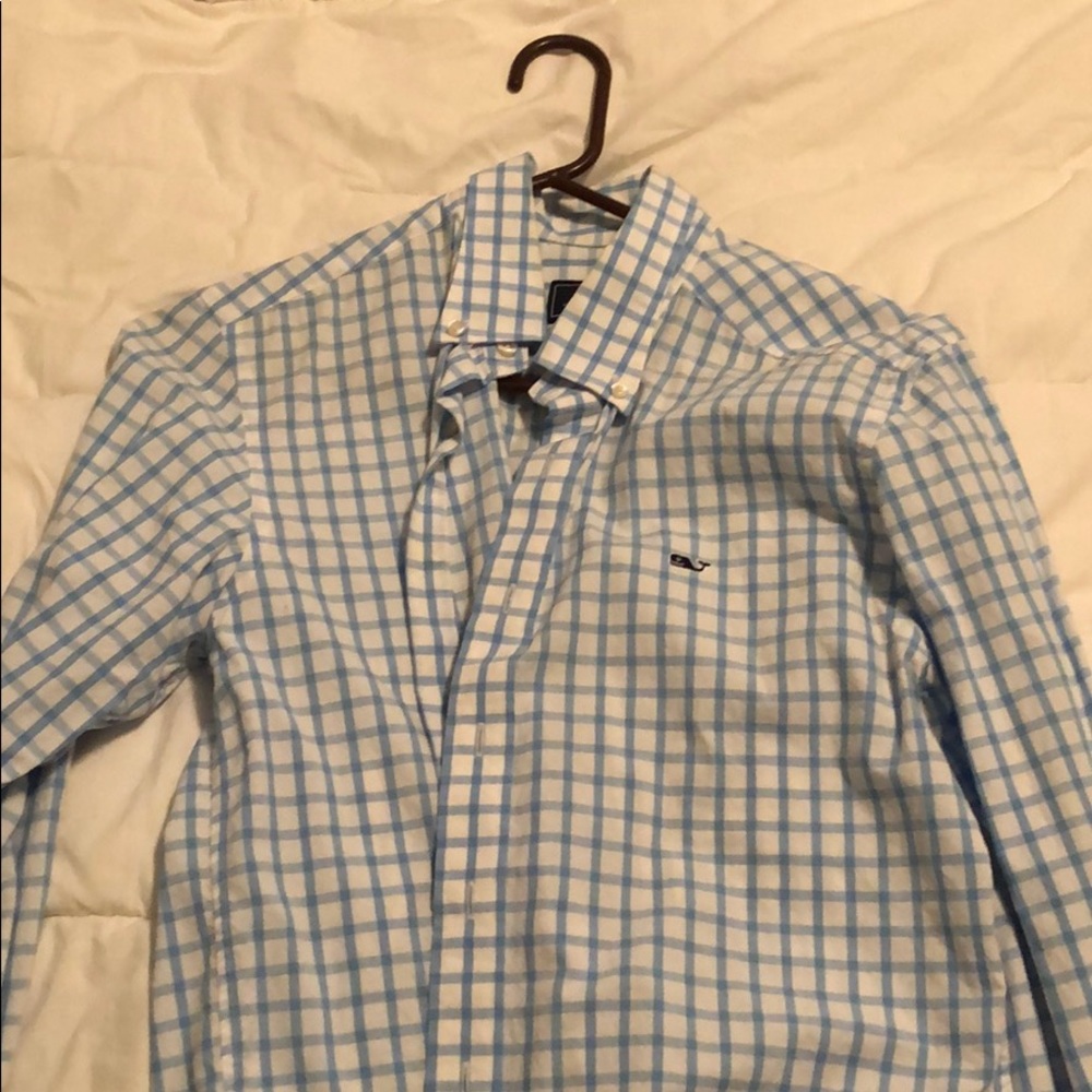 Vineyard Vines button down
